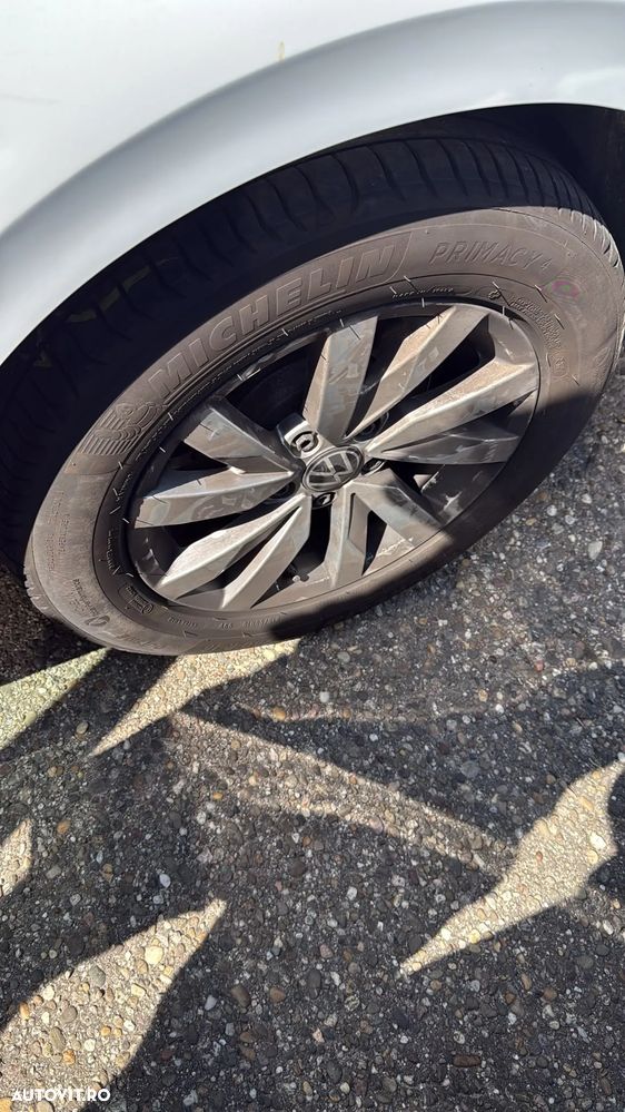 Volkswagen Passat 2.0 TDI SCR DSG Business - 16
