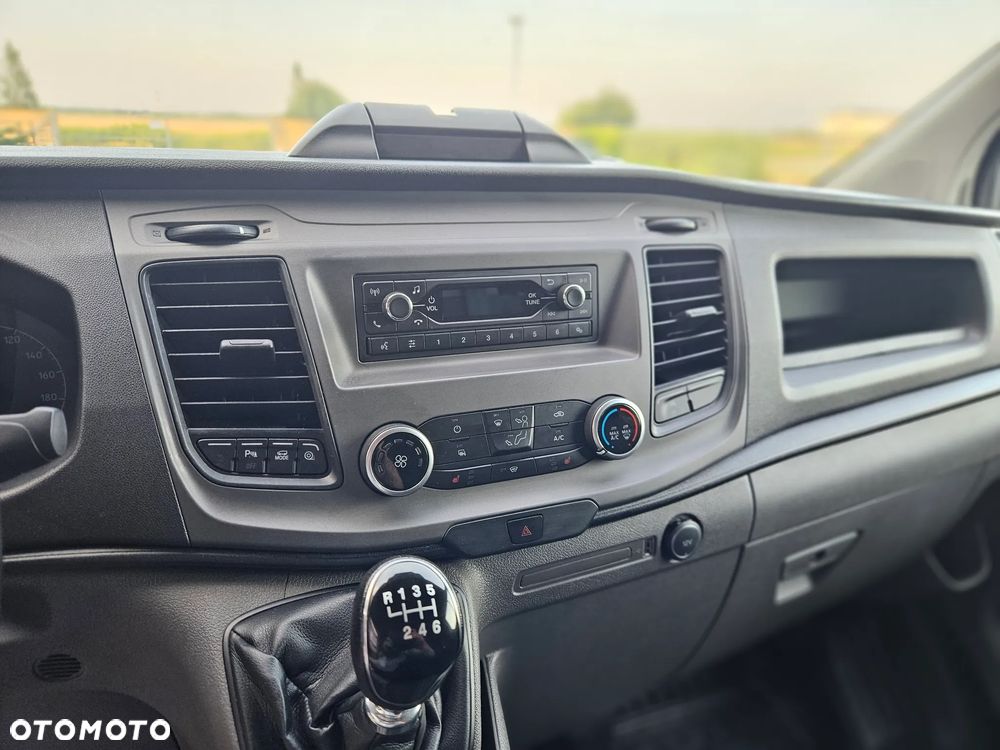 Ford Transit Custom - 17