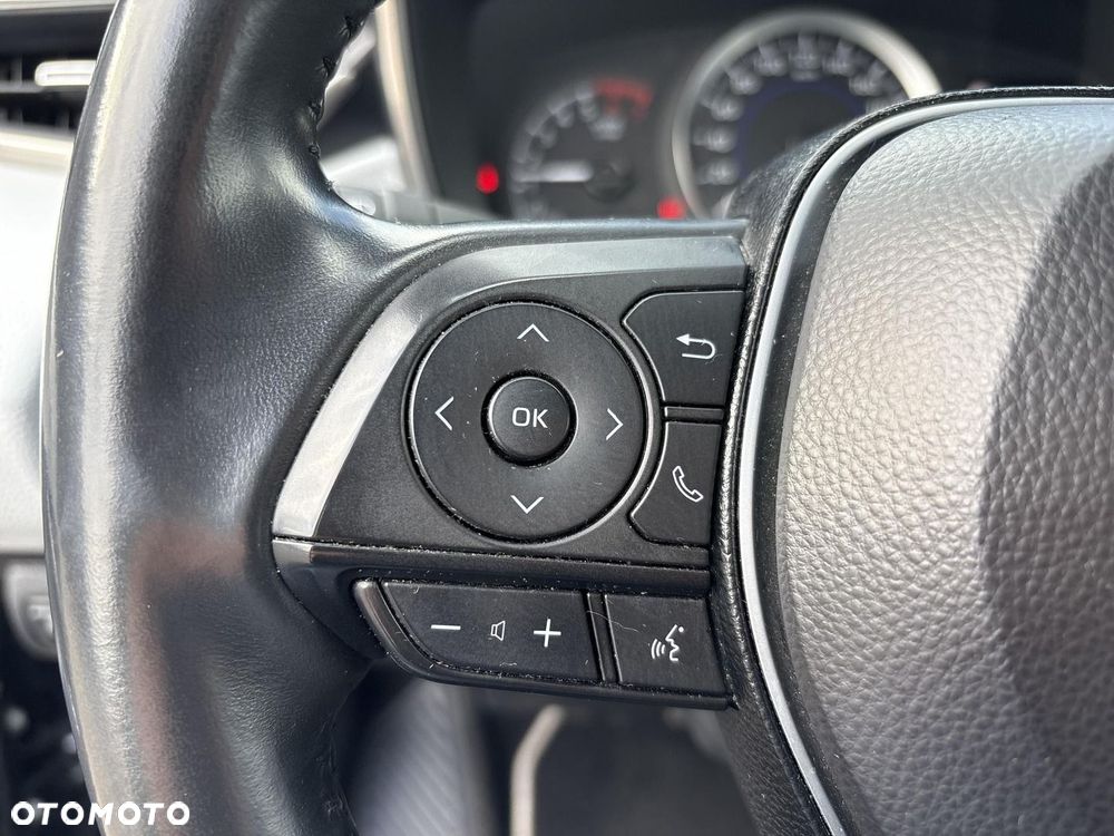 Toyota Corolla 1.8 Hybrid Comfort - 17