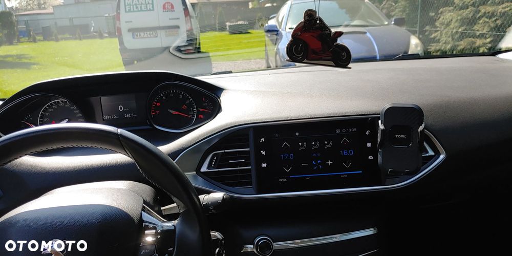 Peugeot 308 - 9