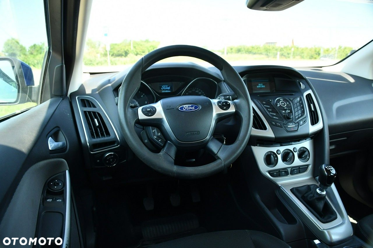 Ford Focus Turnier 1.6 TDCi ECOnetic 99g Start-Stopp-Sy SYNC Edition - 24