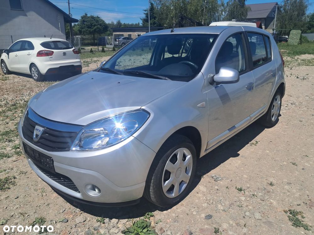 Dacia Sandero - 2