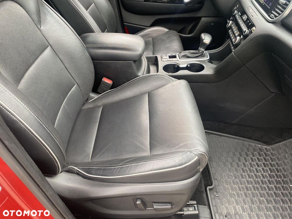 Kia Sportage - 16