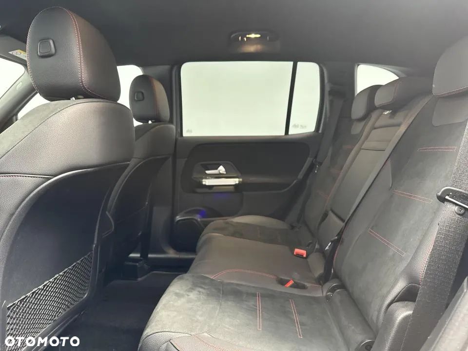 Mercedes-Benz GLB 200 d 4-Matic AMG Line 8G-DCT - 19
