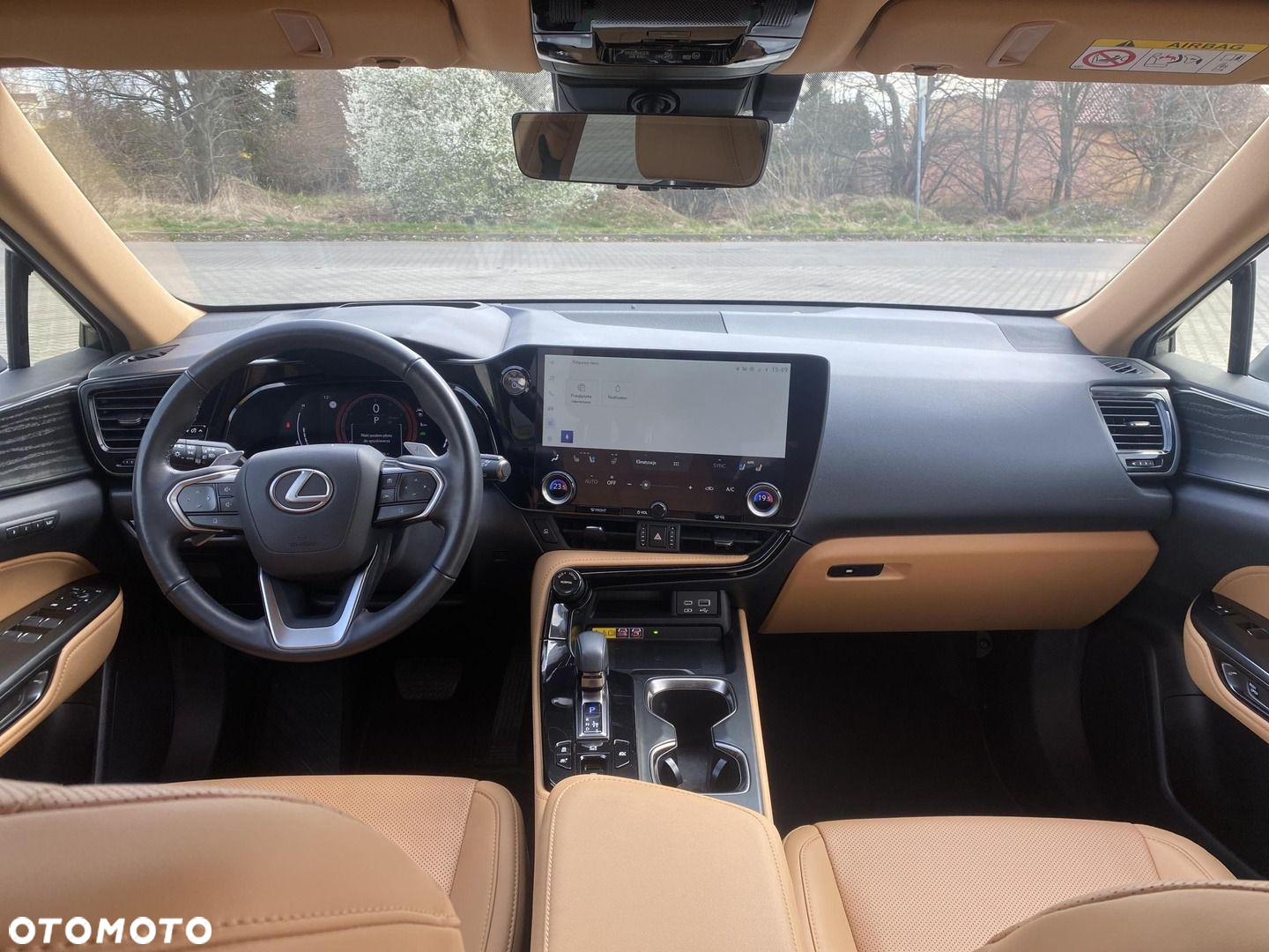 Lexus NX - 4