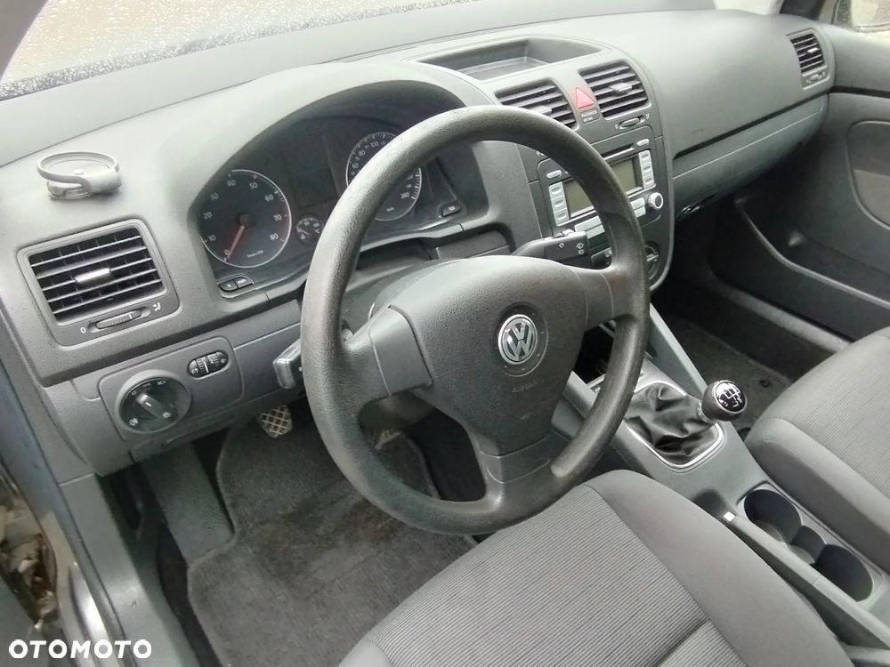 Volkswagen Golf 1.6 Edition - 16