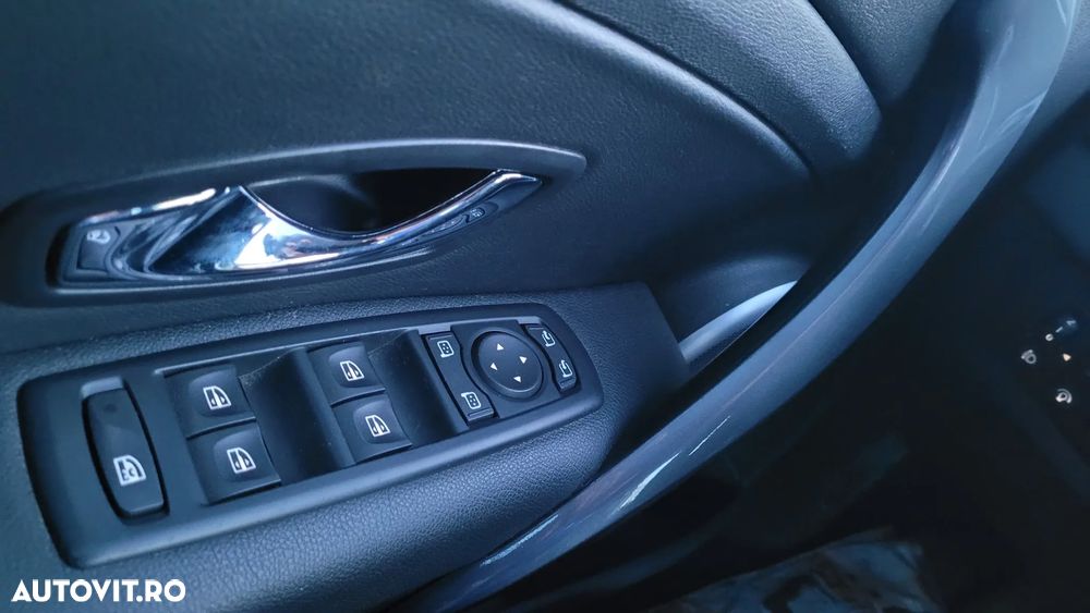 Renault Megane Grandtour ENERGY dCi 110 Start & Stopp Bose Edition - 25