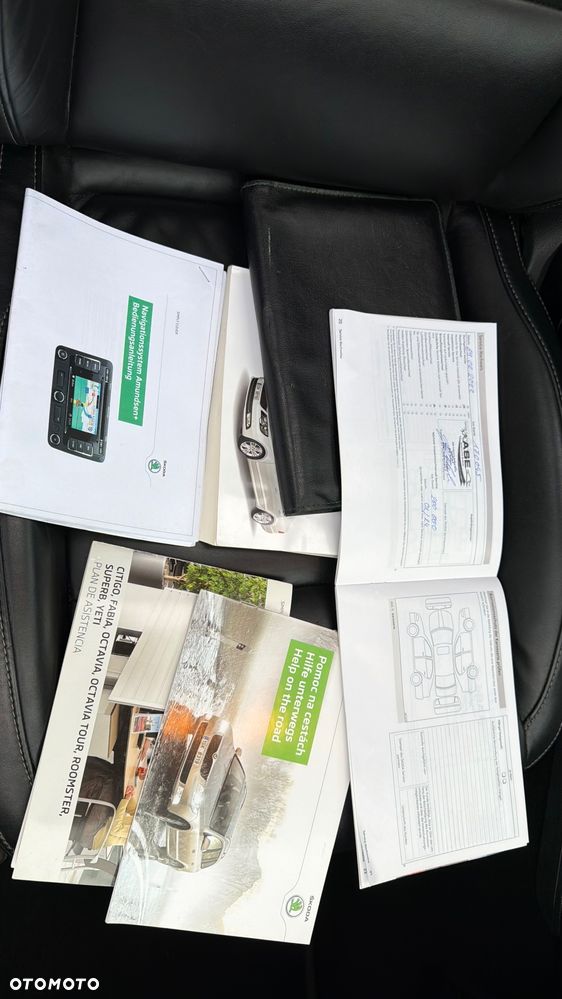 Skoda Superb 2.0 TDI DSG Ambition - 27