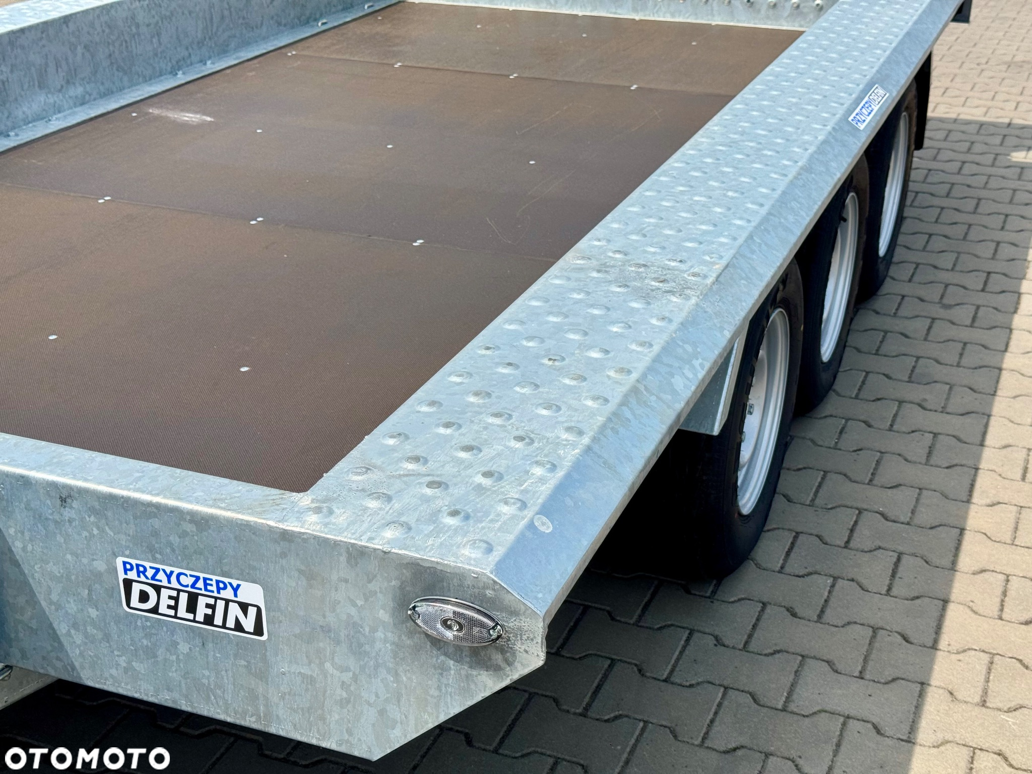 Niewiadów KN401835T - 400 x 185 cm | 2570kg ładowności | trap stalowy | 3-osiowa budowlanka - 21