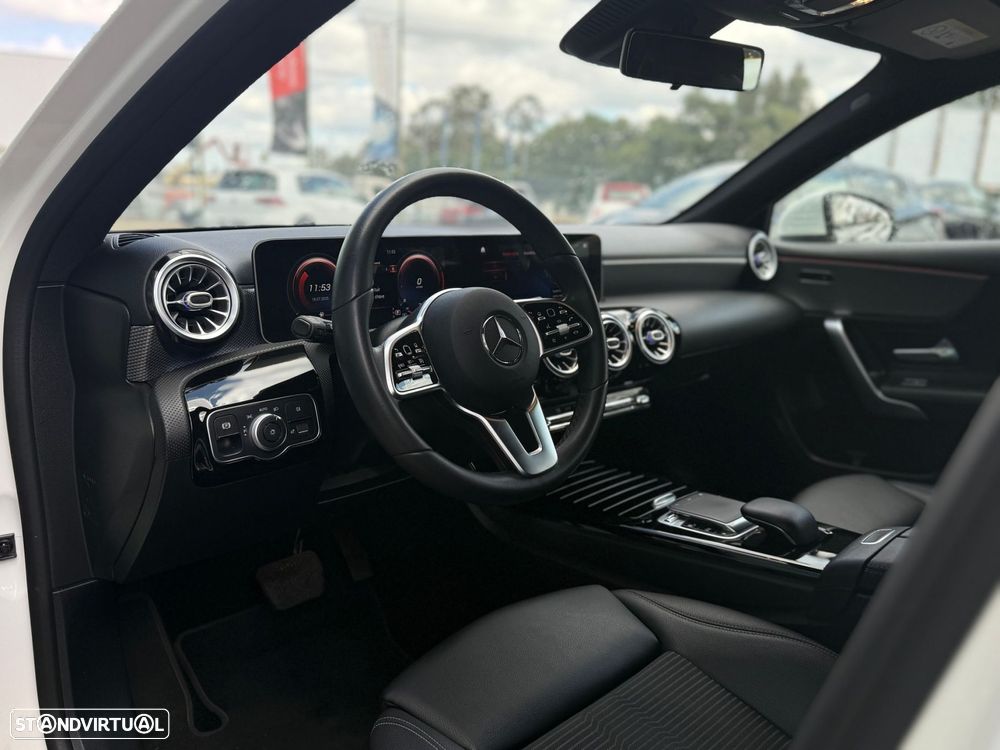 Mercedes-Benz A 180 7G-DCT Style - 12