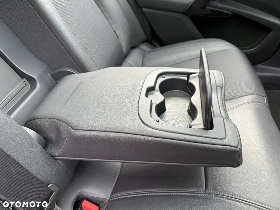 Peugeot 508 SW HDi FAP 140 Allure - 35