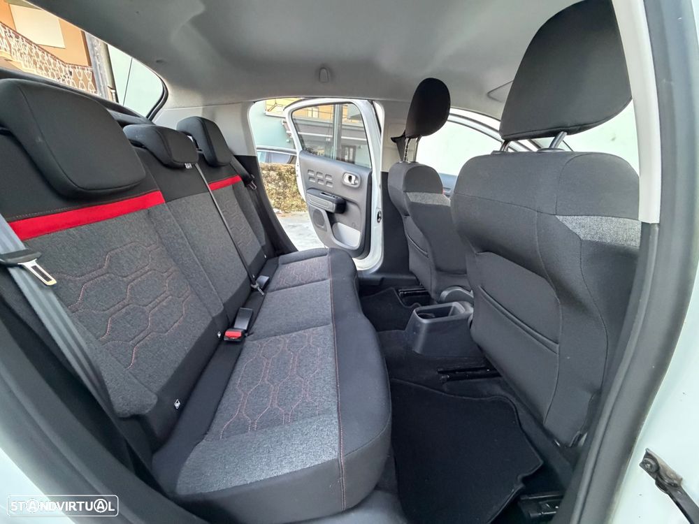 Citroën C3 1.2 PureTech Shine - 24