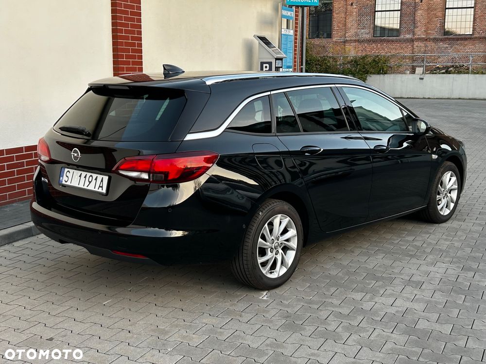 Opel Astra 1.4 T Dynamic S&S - 8
