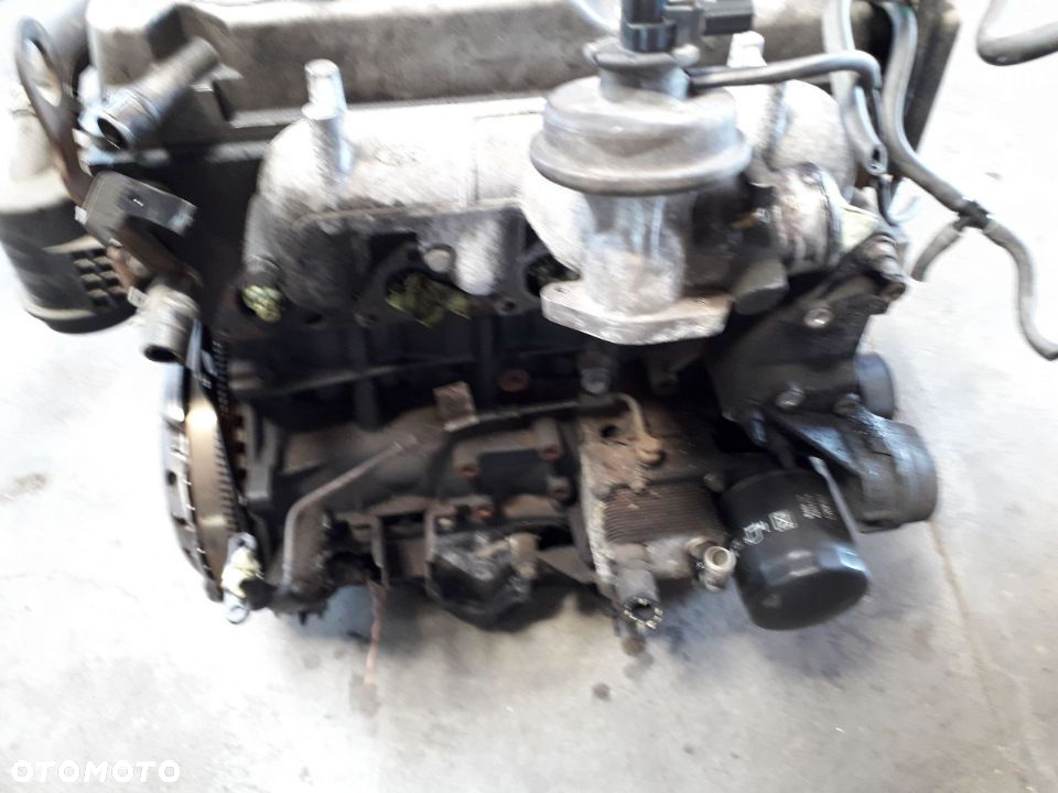 FORD FOCUS MK1 01R 1.8 TDDI SILNIK BEZ OSPRZĘTU C9DB - 4
