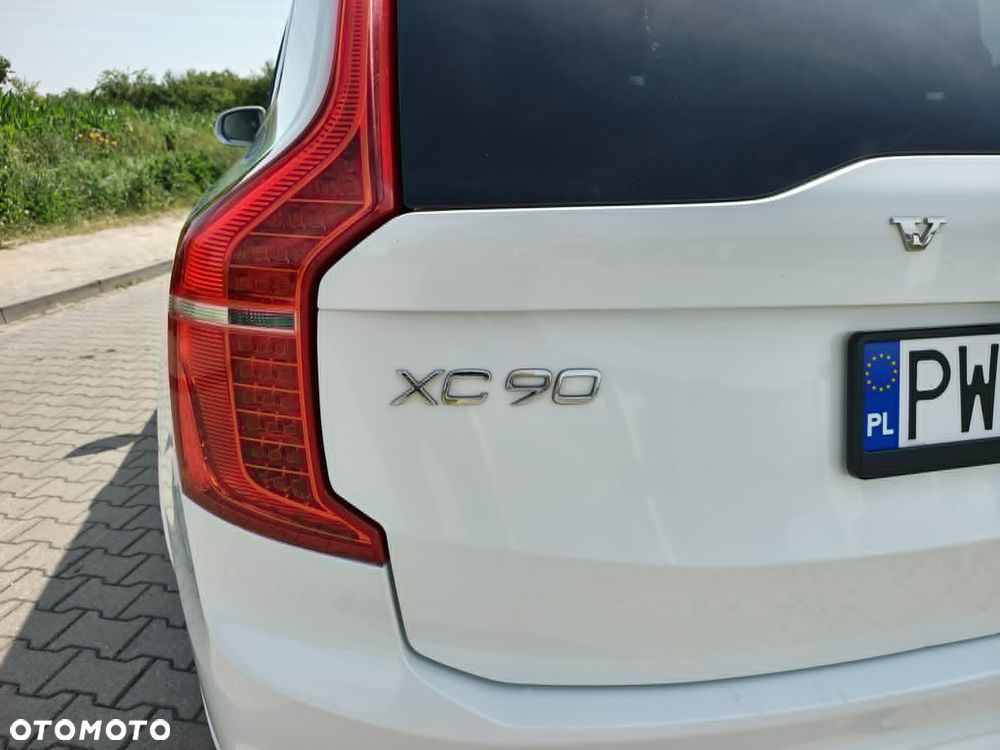 Volvo XC 90 T8 AWD Twin Engine Geartronic RDesign - 8