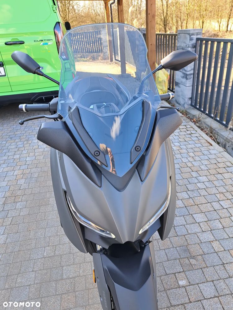 Yamaha X-max - 14
