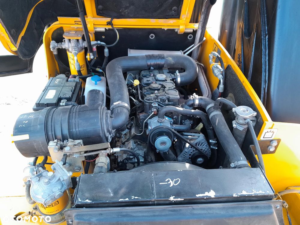 JCB 520-40 - 23