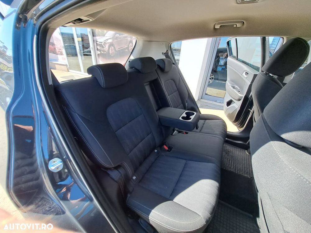 Kia Sportage 1.6 GDI 6MT 4x2 Classic - 24