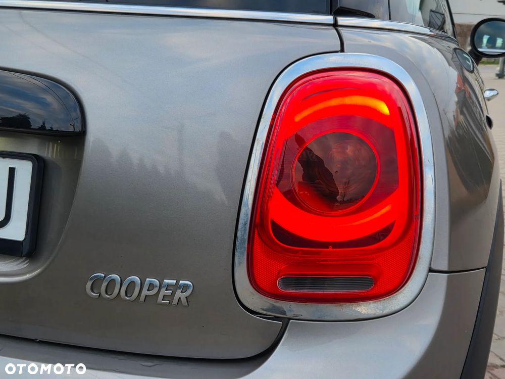 MINI Cooper Seven Chili - 35