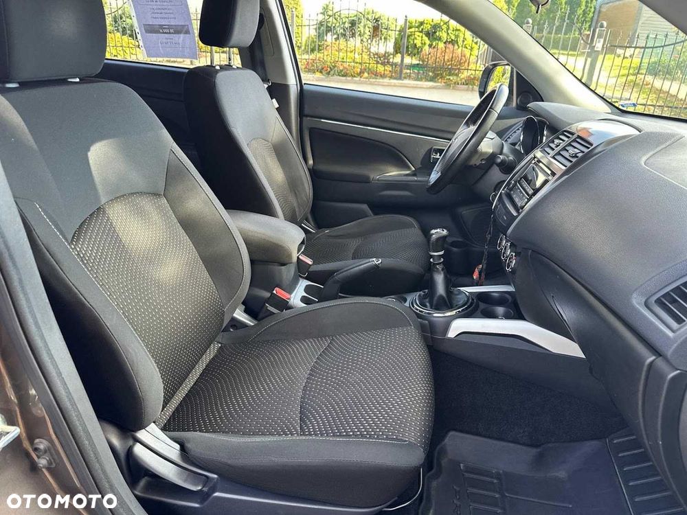 Mitsubishi ASX - 13