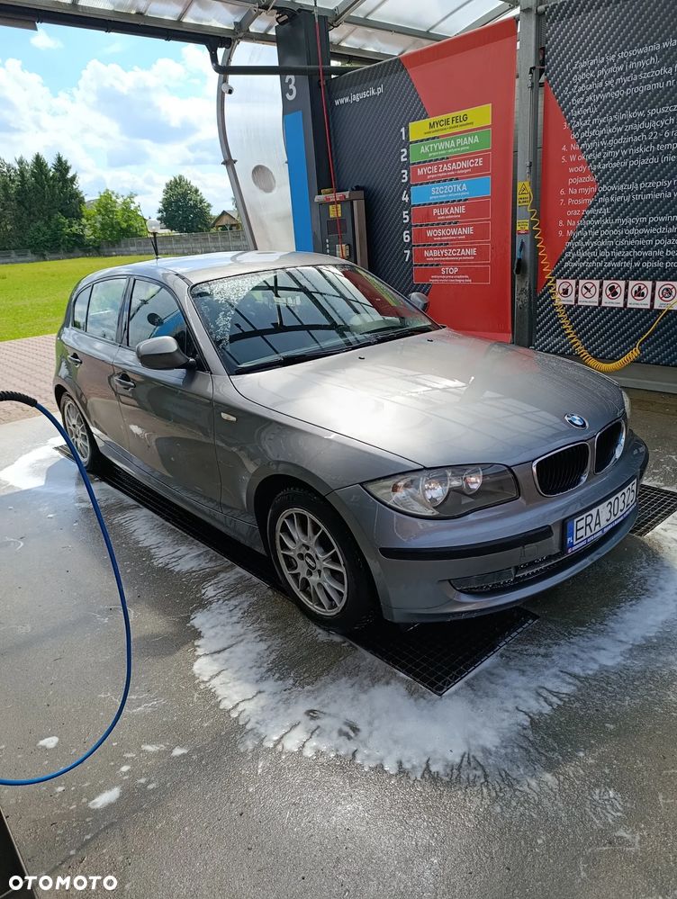 BMW Seria 1 116d - 5
