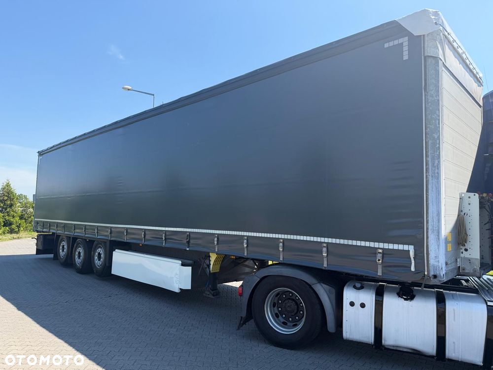 Schmitz Cargobull SCB S3T - 3