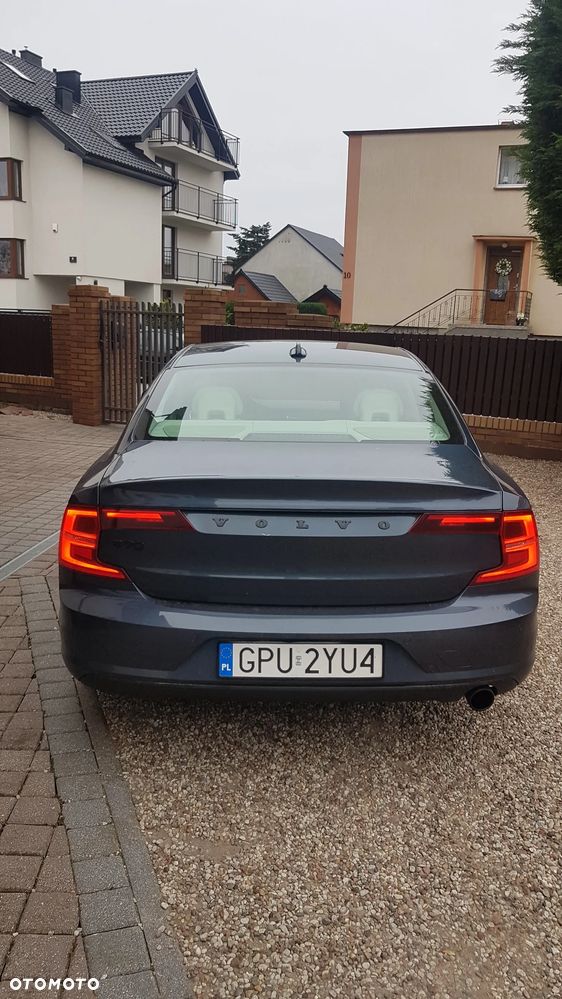 Volvo S90 D3 SCR Momentum Pro - 3