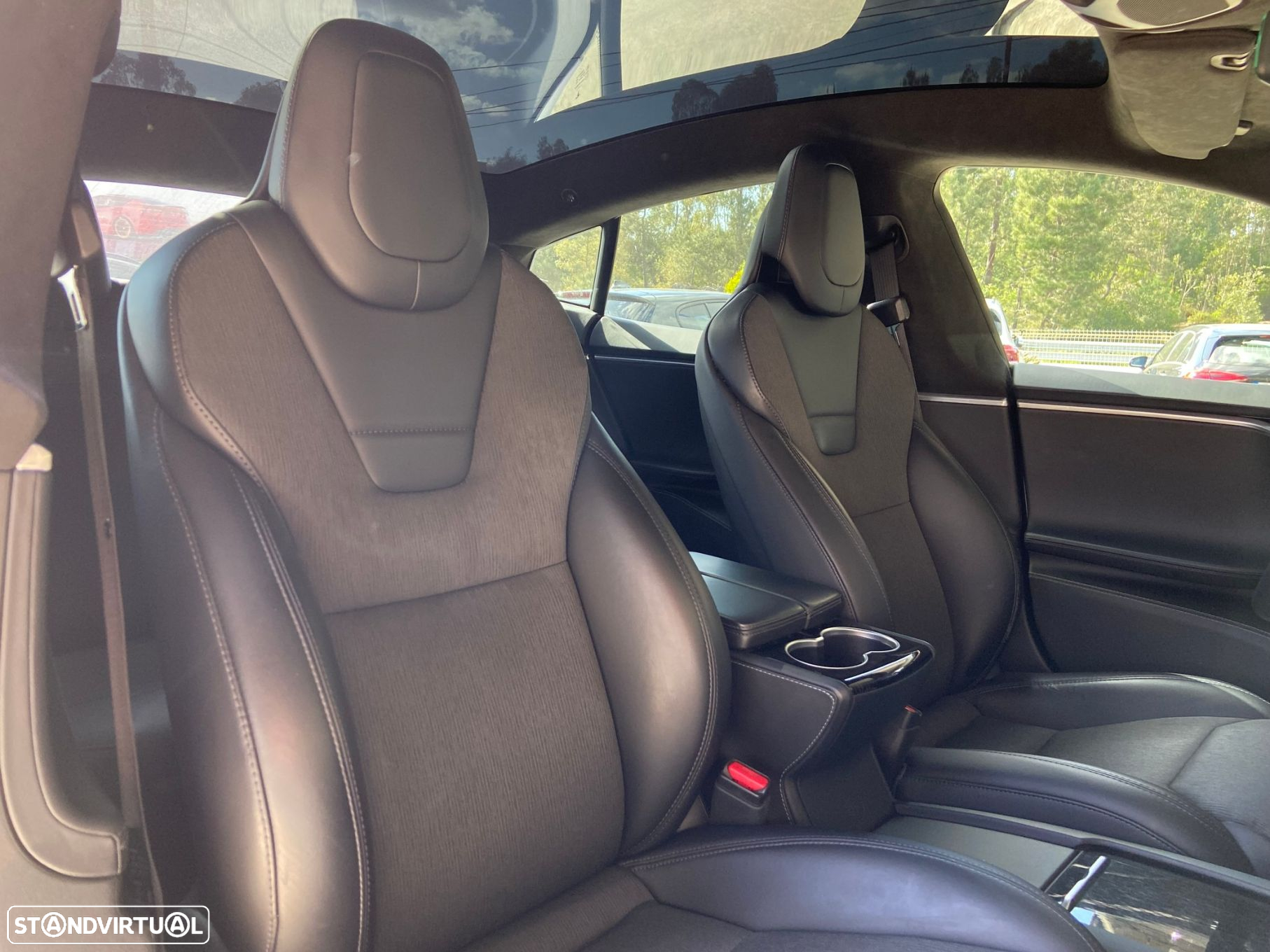 Tesla Model S 75 - 39