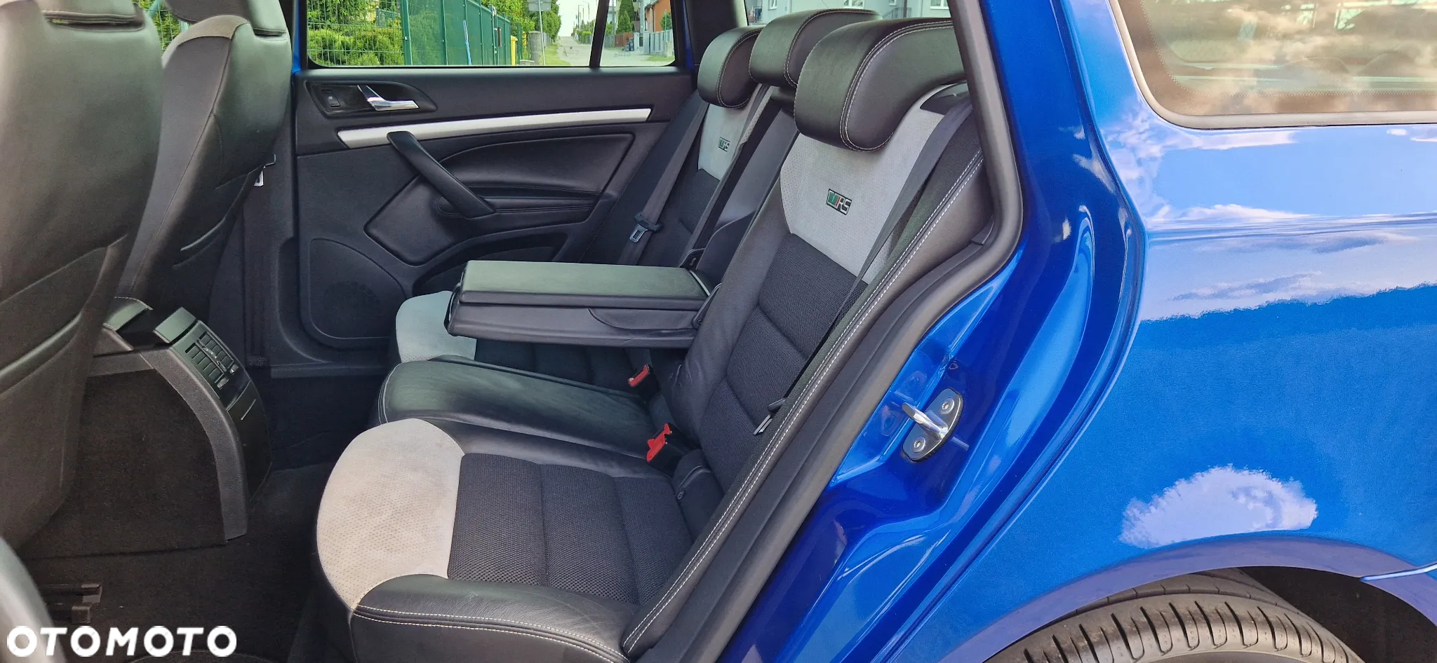 Skoda Octavia Combi 2.0 TDI CR DPF RS - 28