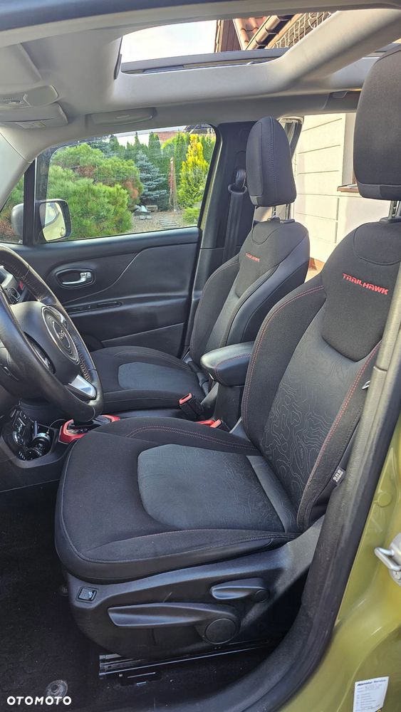 Jeep Renegade - 21