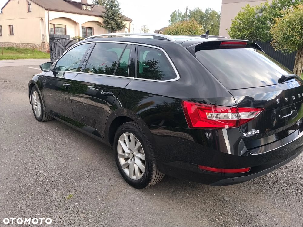 Skoda Superb 2.0 TDI Style DSG7 - 3