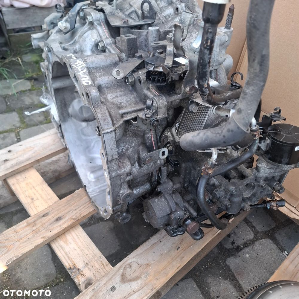 SKRZYNIA BIEGOW AUTOMAT 4X4 4WD  MITSUBISHI OUTLANDER III 3 15- 2.0 AA90D - 6