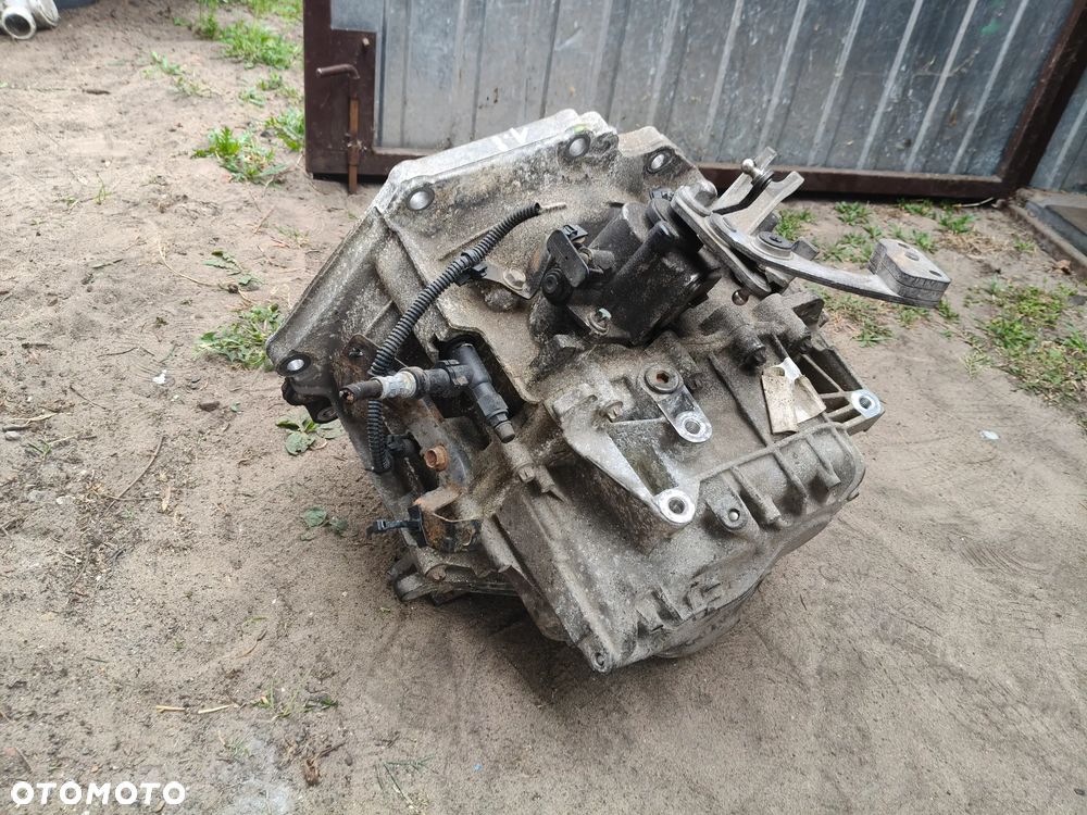 Skrzynia biegów Opel Insignia 1.8 M32 55192042 - 4