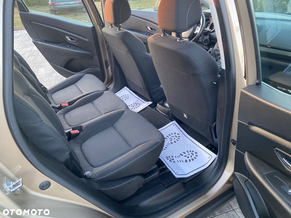 Renault Grand Scenic - 11