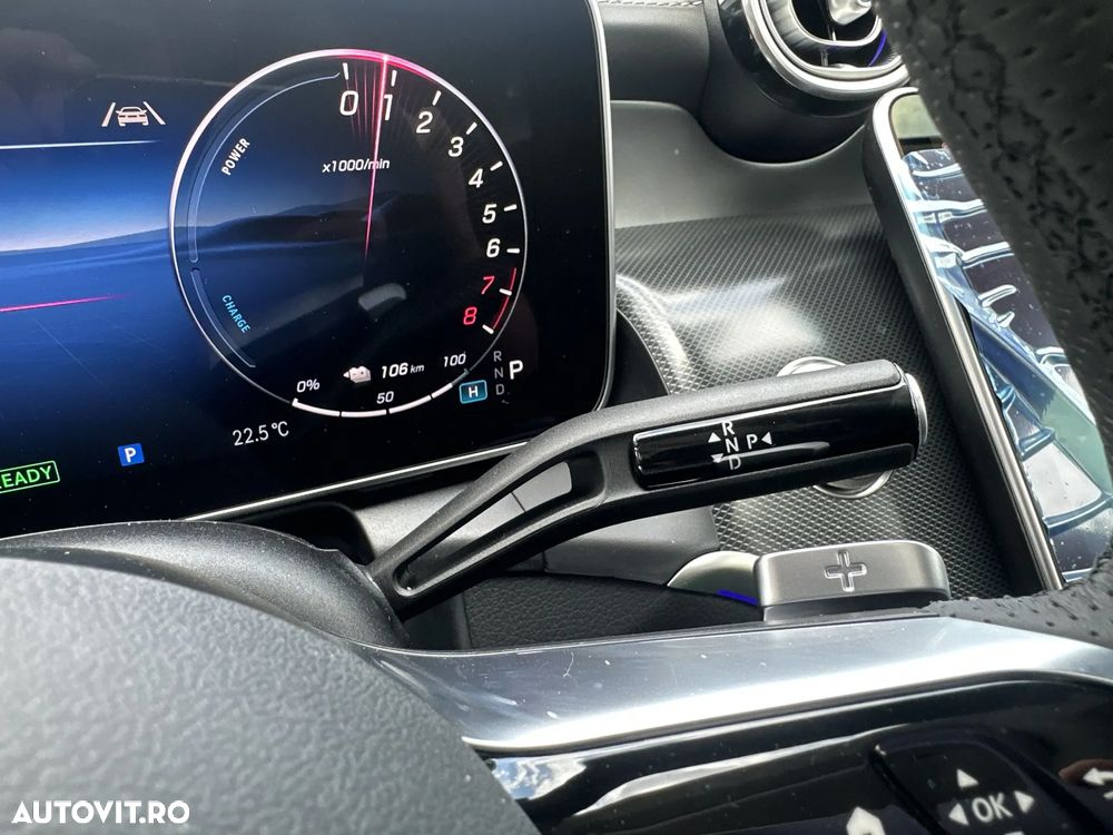 Mercedes-Benz GLC 300 e 4Matic 9G-TRONIC AMG Line Advanced - 15