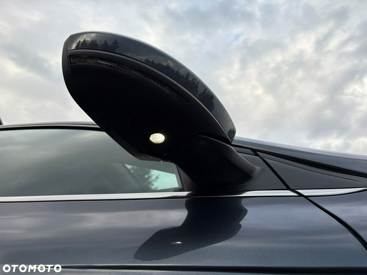 Renault Megane Grandtour ENERGY TCe 140 EDC BOSE EDITION - 32