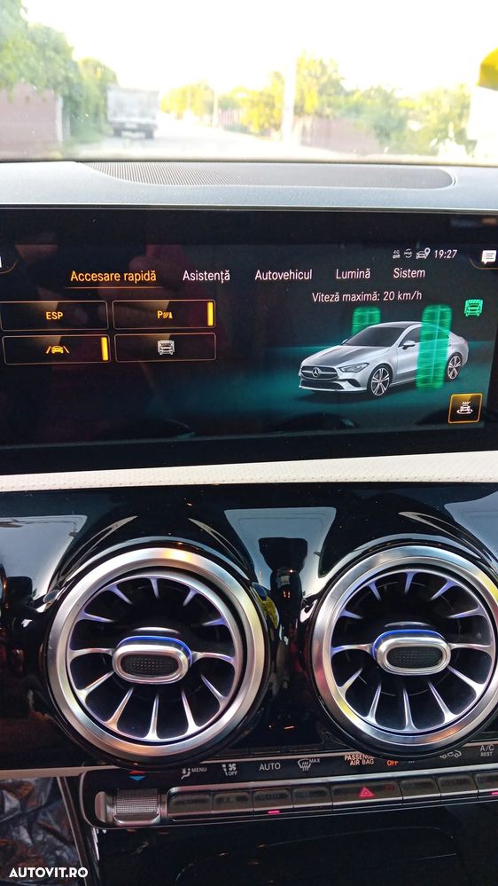 Mercedes-Benz CLA 250 - 15