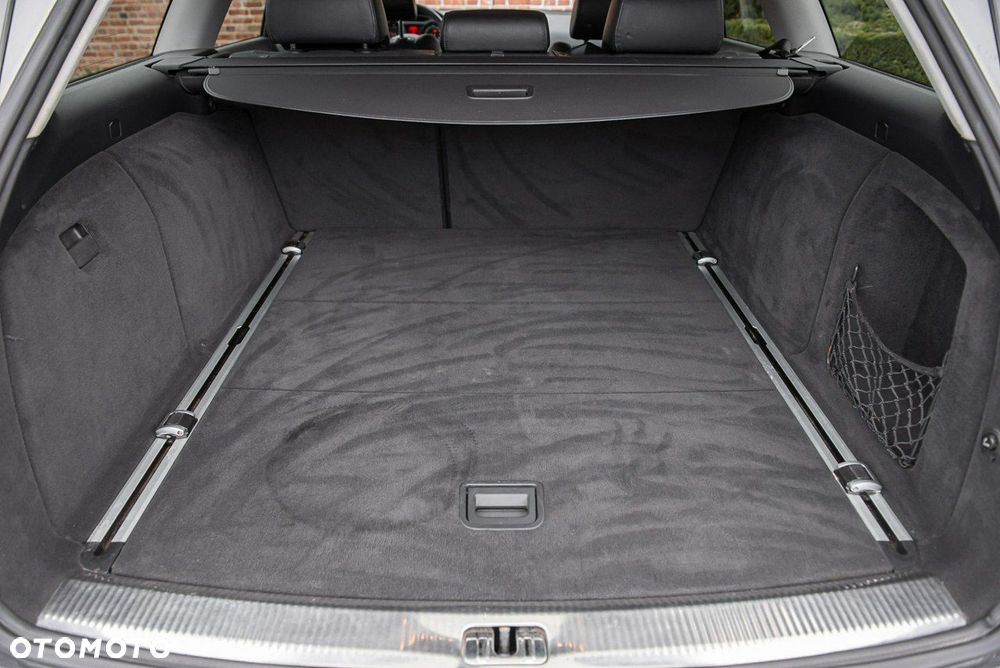 Audi A6 Avant 2.0 TDI - 26