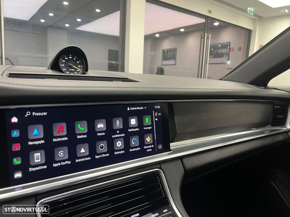 Porsche Panamera - 25