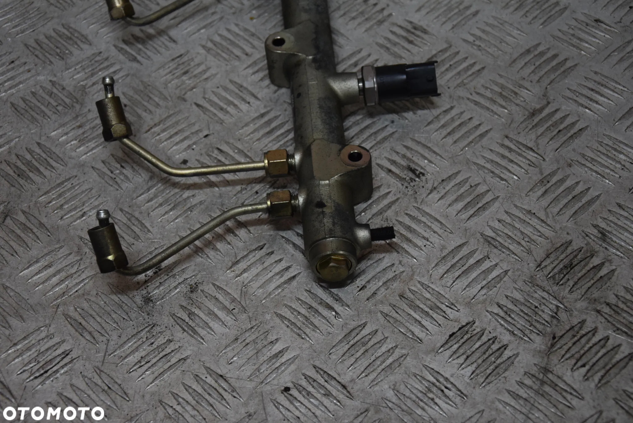 JEEP CHEROKEE KJ 2.5 CRD LISTWA WTRYSKOWA 0445214023 - 4
