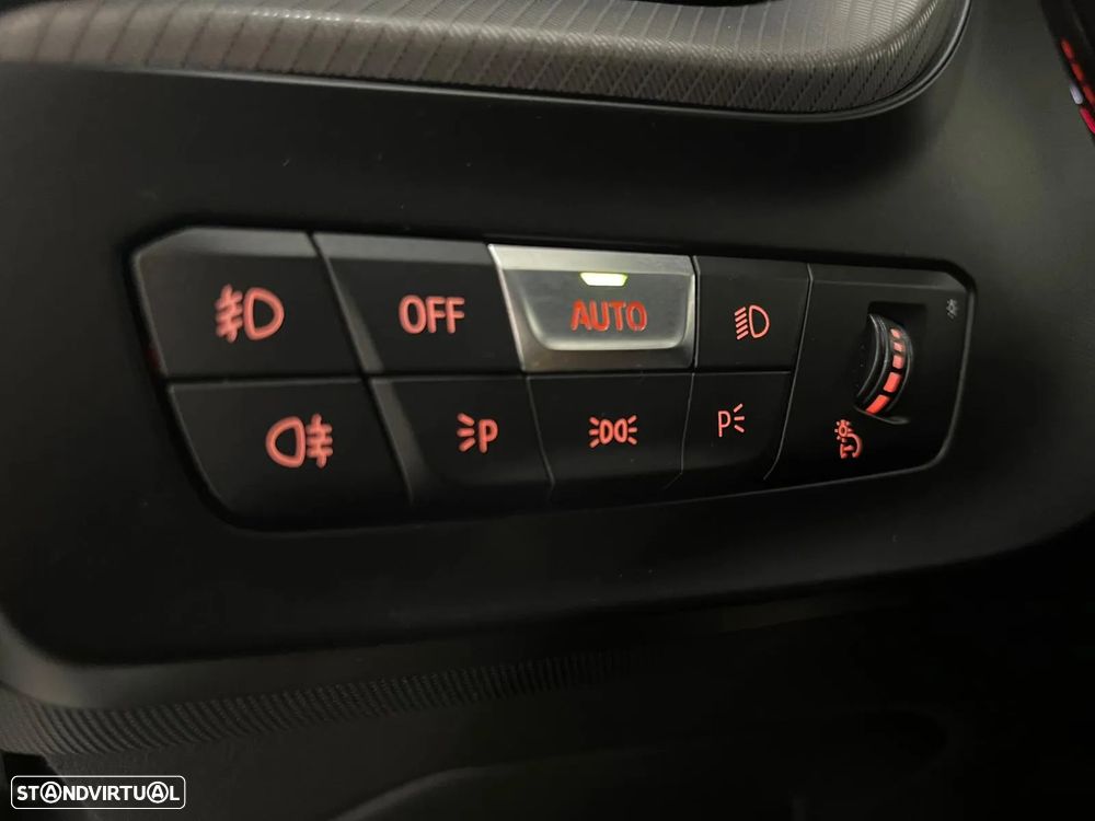 BMW 116 d Pack M Auto - 19