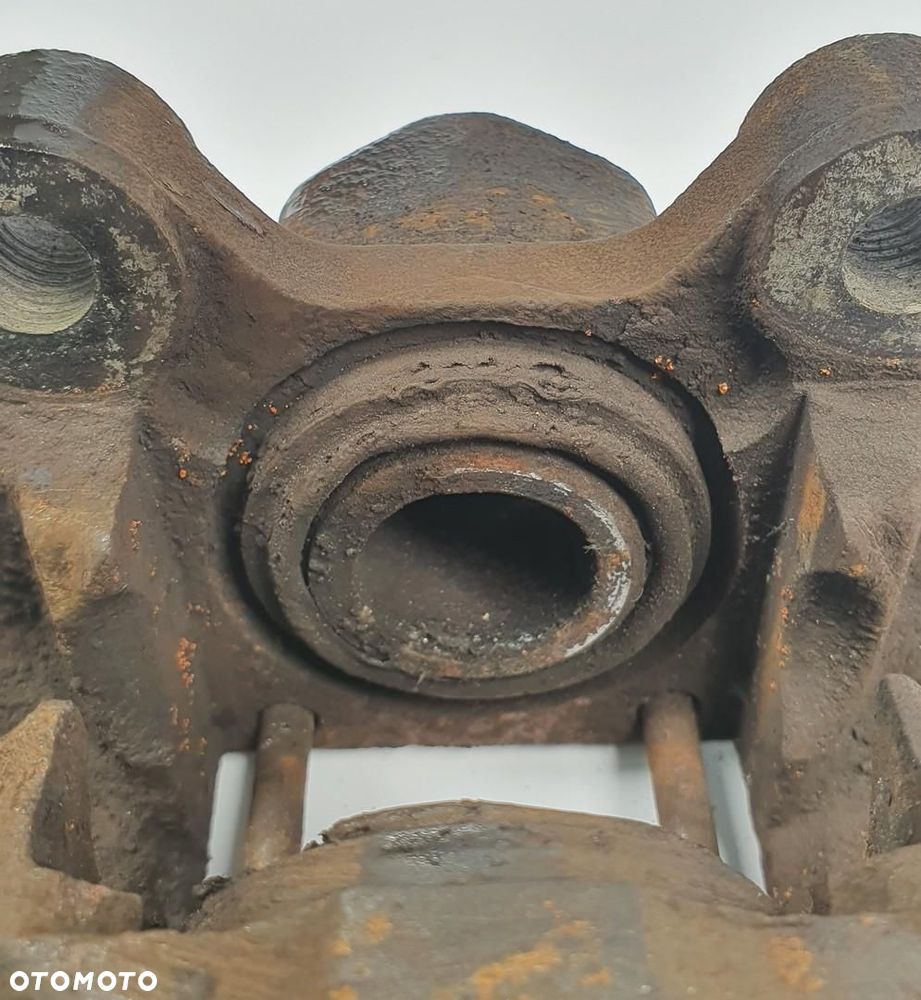 ZACISK HAMULCOWY LEWY TYŁ TYLNY MERCEDES W115 - 5