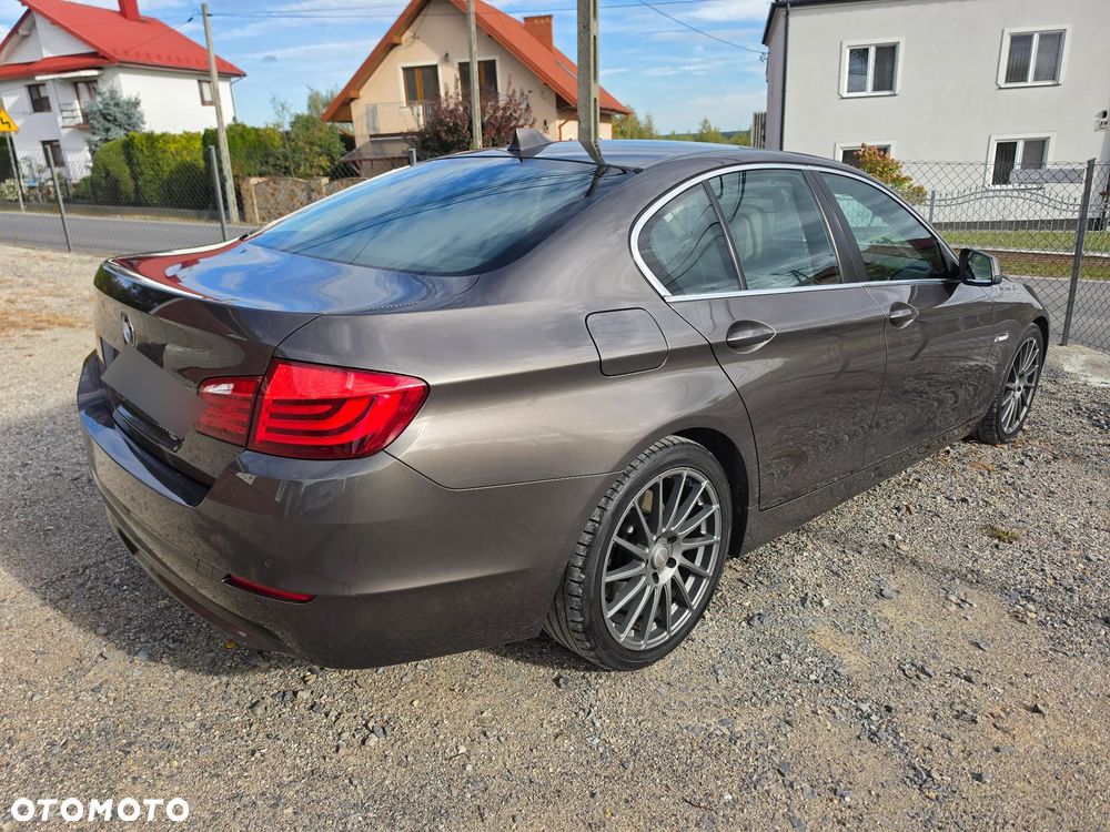 BMW Seria 5 520d - 26