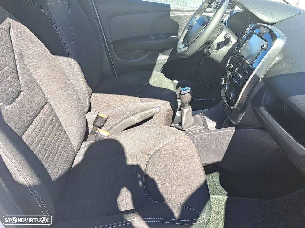 Renault Clio 0.9 TCE Limited - 22