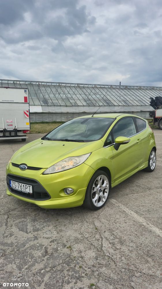 Ford Fiesta 1.6 Sport - 8