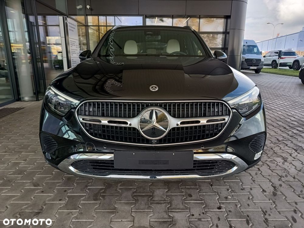 Mercedes-Benz GLC - 2