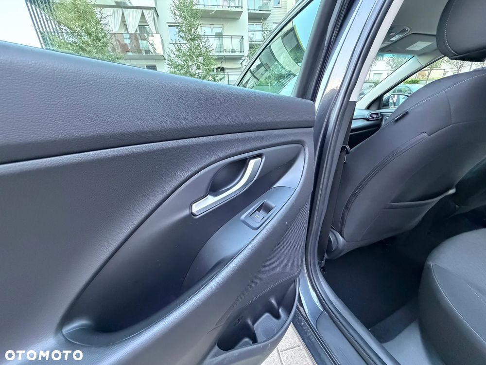 Hyundai i30 1.5 DPI Comfort - 15