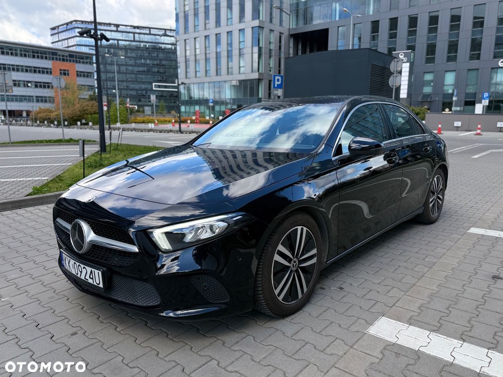 Mercedes-Benz Klasa A 200 Edycja specjalna 7G-DCT - 3