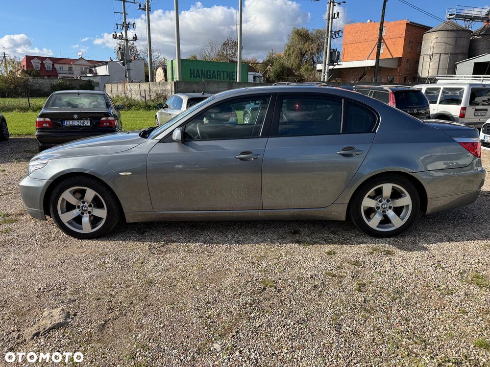 BMW Seria 5 530i - 7