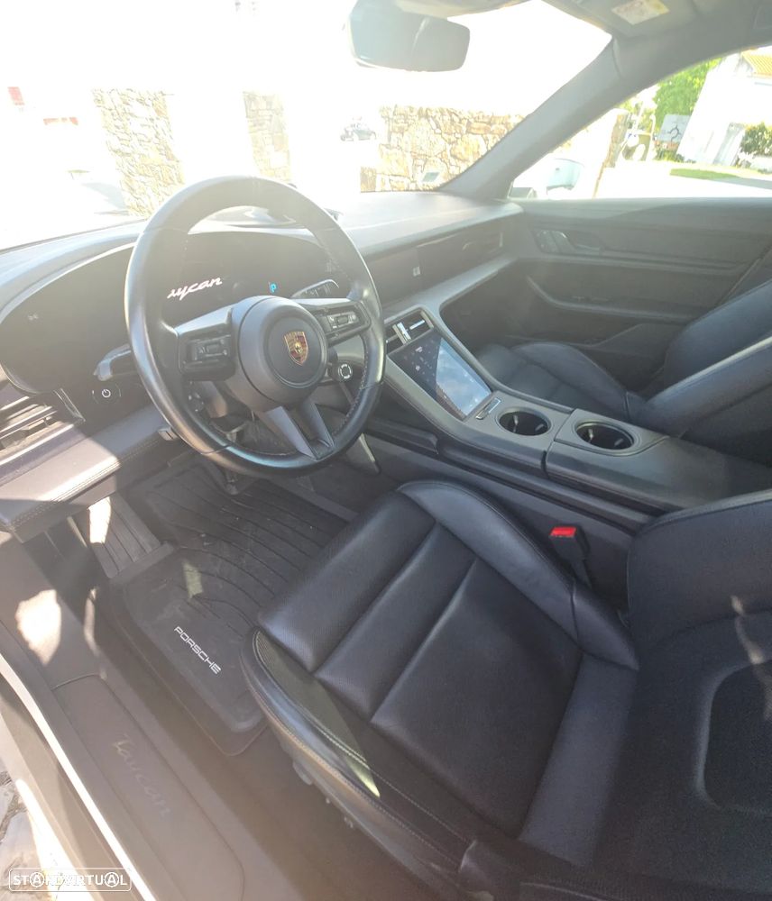 Porsche Taycan Standard - 22